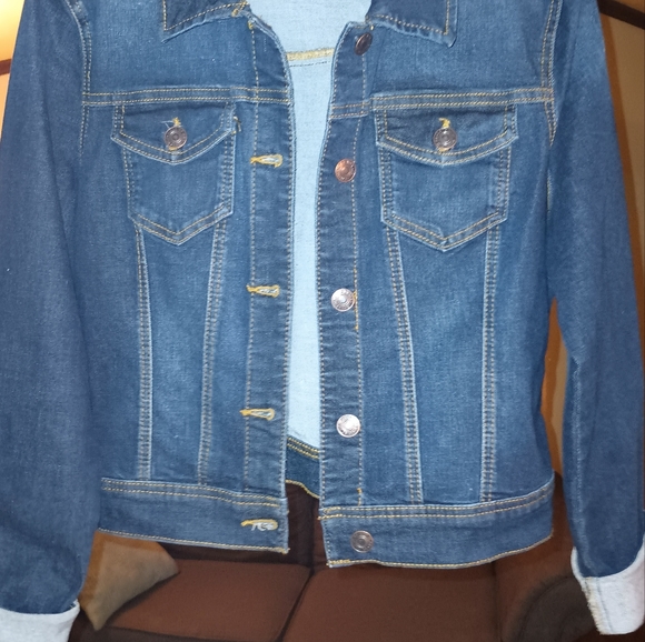 Basic denim size m wax jean jacket - Picture 2 of 4